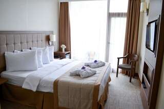 Отель Sputnik Hotel Batumi Батуми Стандартный двухместный номер с 1 кроватью или 2 отдельными кроватями-10